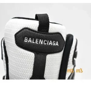 Balenciaga | Shoes | Nib Balenciaga Noir Leather Track High  display picture 1